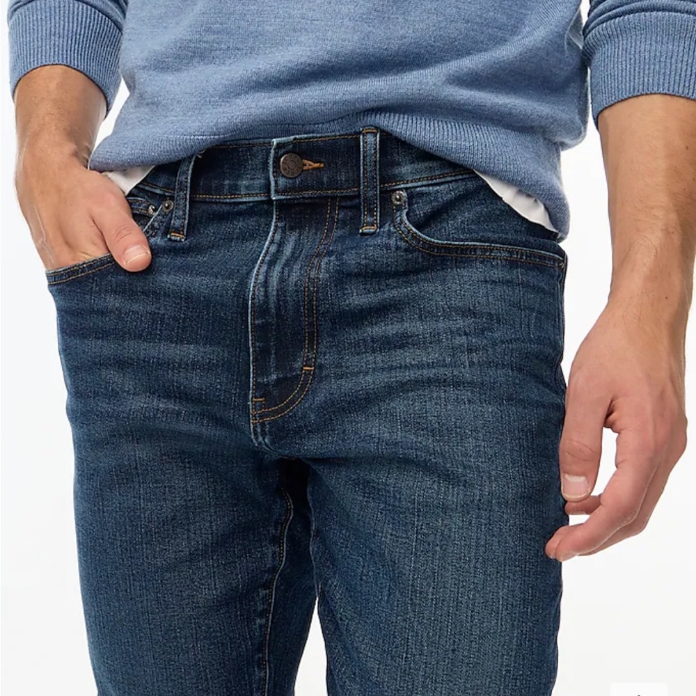 NWT J. Crew Men’s Straight Fit Jeans In Classic Flex, Classic Wash, 34x30